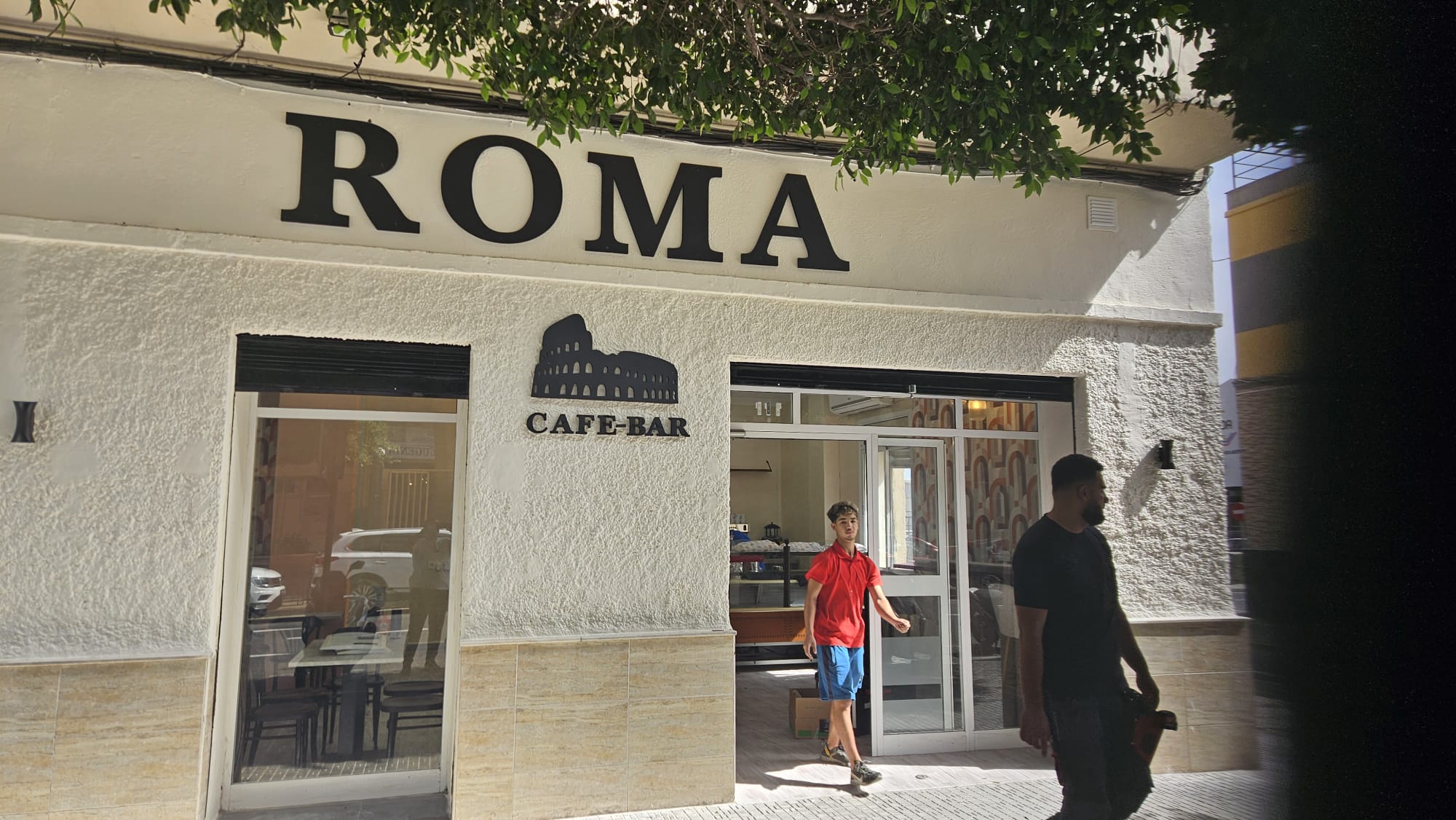 Proyecto de rotulación 24 - Impresiona Melilla, rótulos y señalética