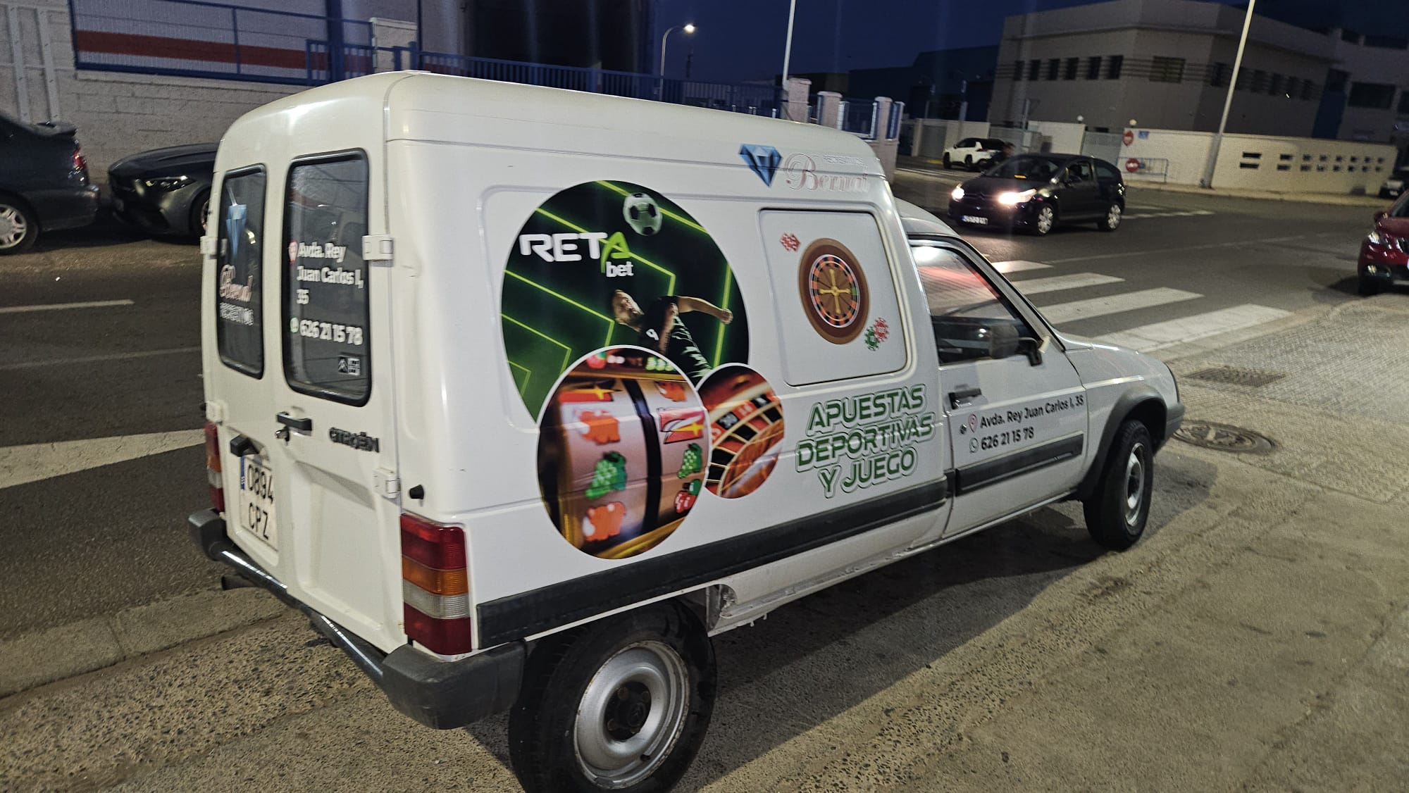 Proyecto de rotulación 74 - Impresiona Melilla, rótulos y señalética